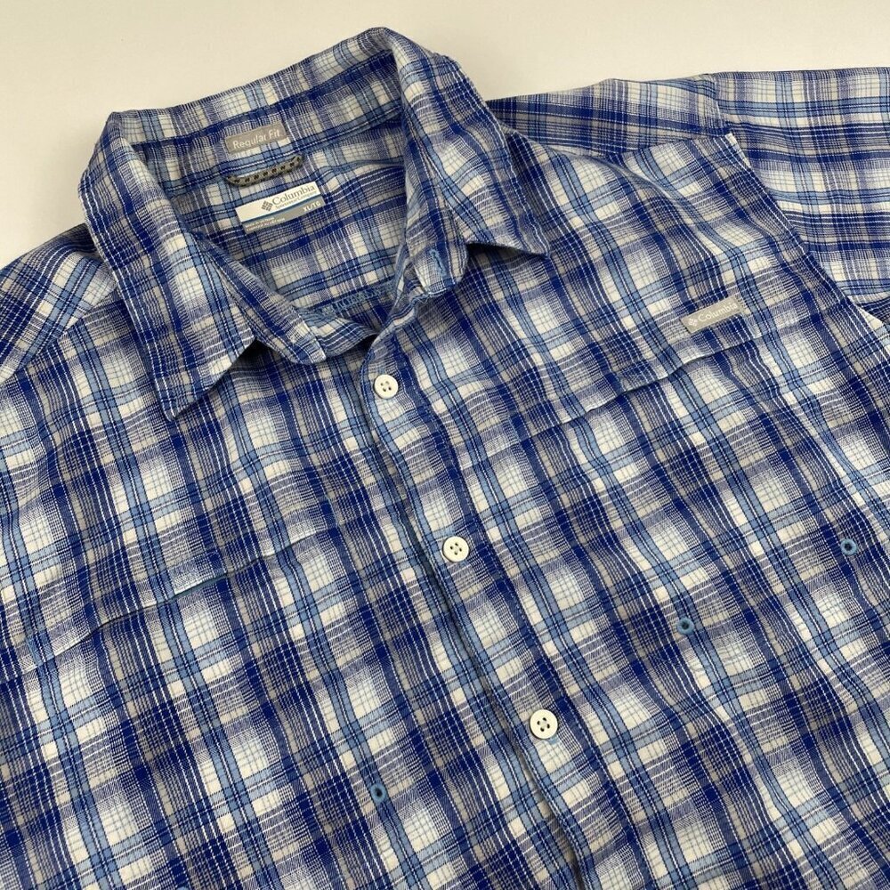Columbia Button Up Shirt Men's XL Hike Fish Camp Lightweight Plaid Blue